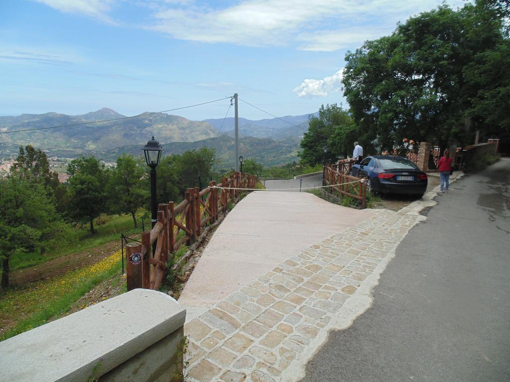 B&B I Frassini Castelbuono  Exterior foto